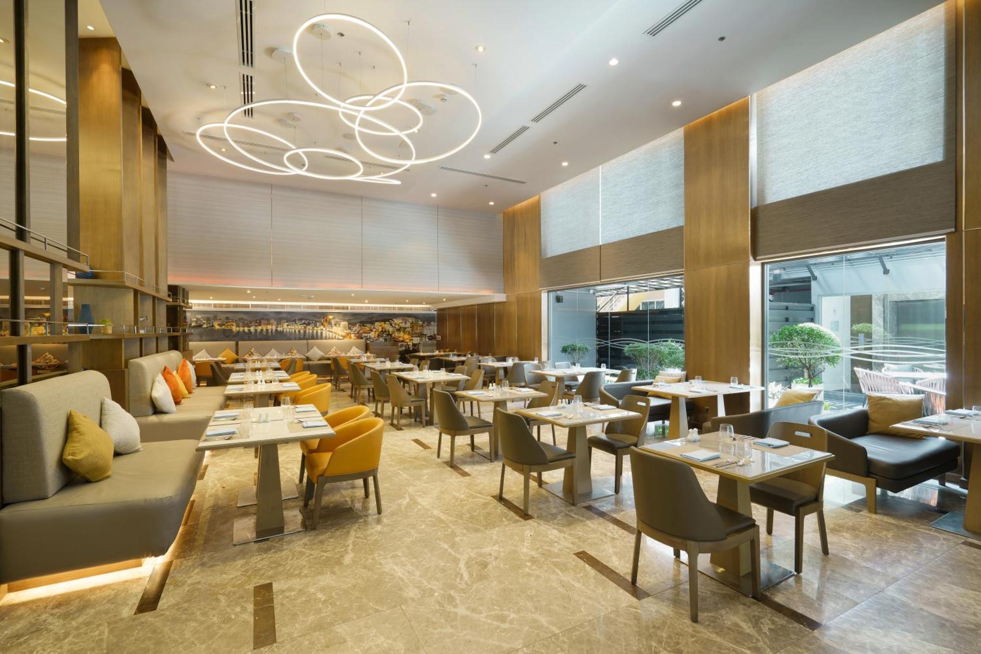 Courtyard By Marriott North Pattaya Exterior foto